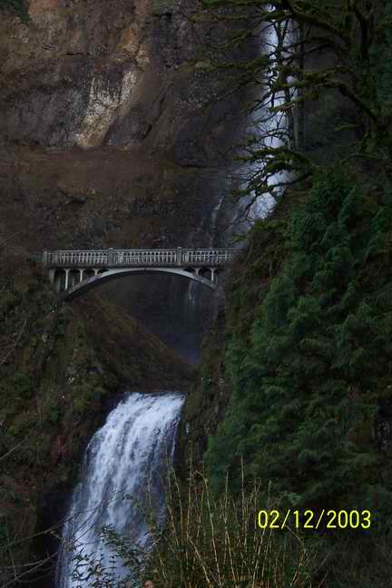 muhollandfalls.jpg